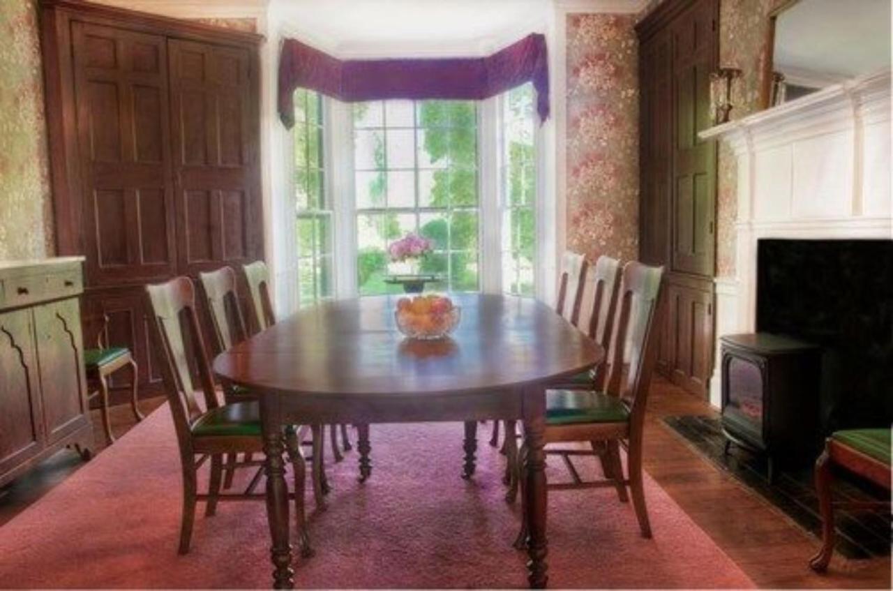 โอค โกรฟ เบด แอนด์ เบรคฟาสต์ Bed & Breakfast เซาท์บอสตัน ภายนอก รูปภาพ